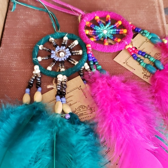 Pair of Vibrant Handmade Dreamcatchers - Picture 6 of 6